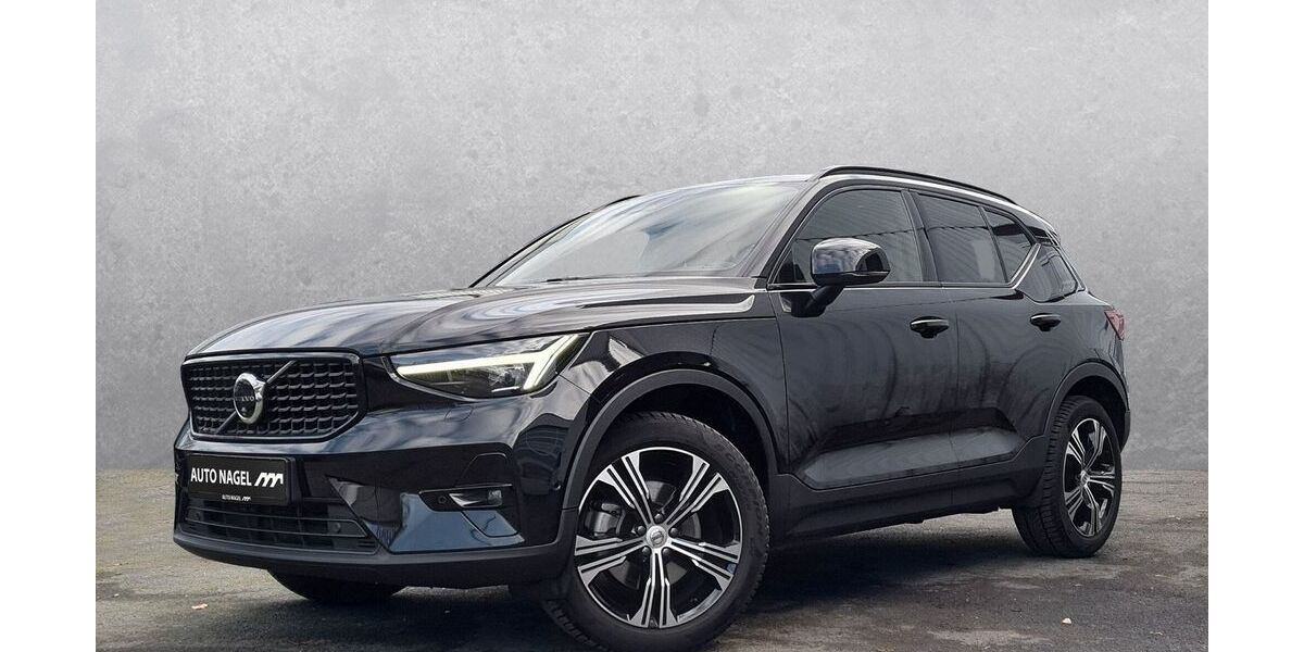 Volvo XC40 11.792 km 37.999 &euro; Dinslaken 46535