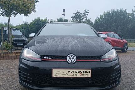 VW Golf 94.000 km 15.900 &euro; Geldern 47608