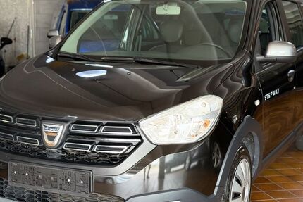 Dacia Lodgy 87.000 km 9.590 &euro; Oberhausen 46145