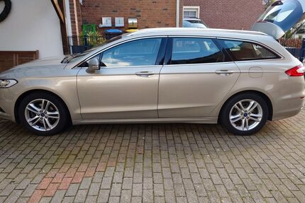 Ford Mondeo 101.000 km 8.900 &euro; Weeze 47652