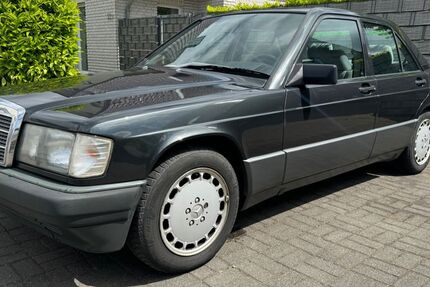 Mercedes-Benz 190 329.000 km 1.990 &euro; Borken 46325