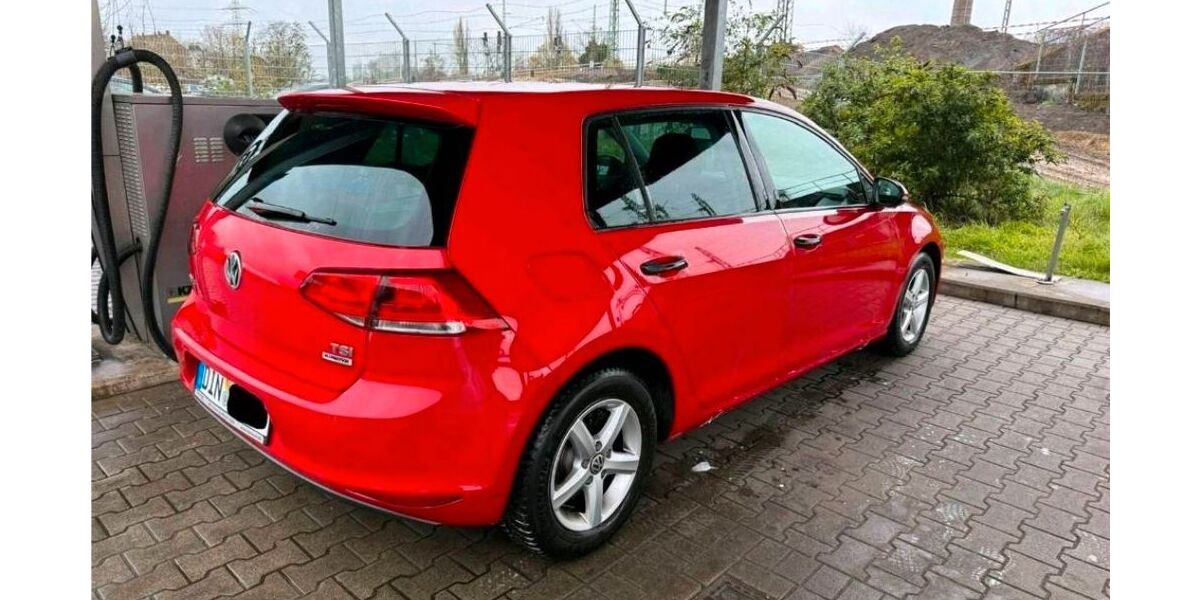 VW Golf 138.500 km 7.500 &euro; Dinslaken 46537