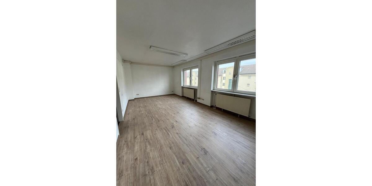 Gewerbeobjekt Duisburg Duisburg-Mitte - 750&euro; | Angebot:25354877