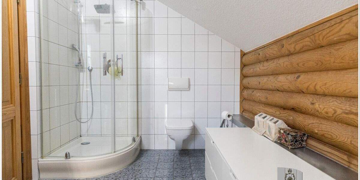 Mehrfamilienhaus, Wohnhaus Duisburg Alt-Walsum - 7 Zimmer, 267 m&sup2;, 598.000&euro; | Angebot:25698261