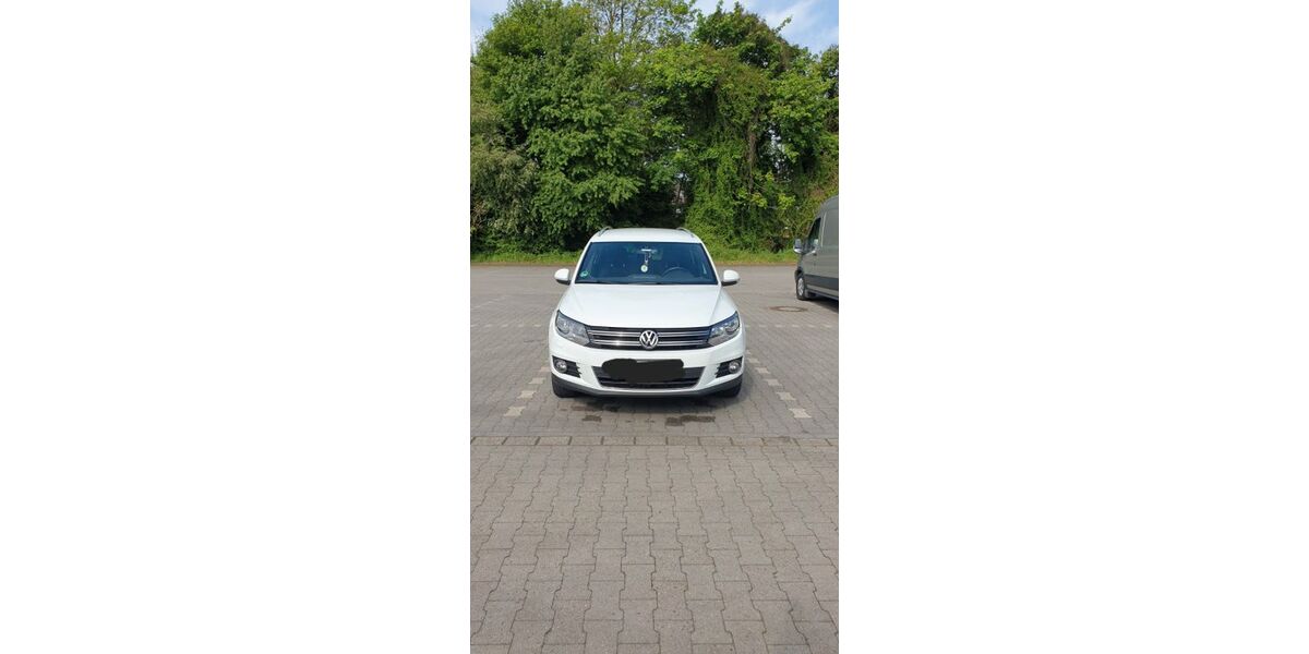 VW Tiguan 107.900 km 15.700 &euro; Duisburg 47226