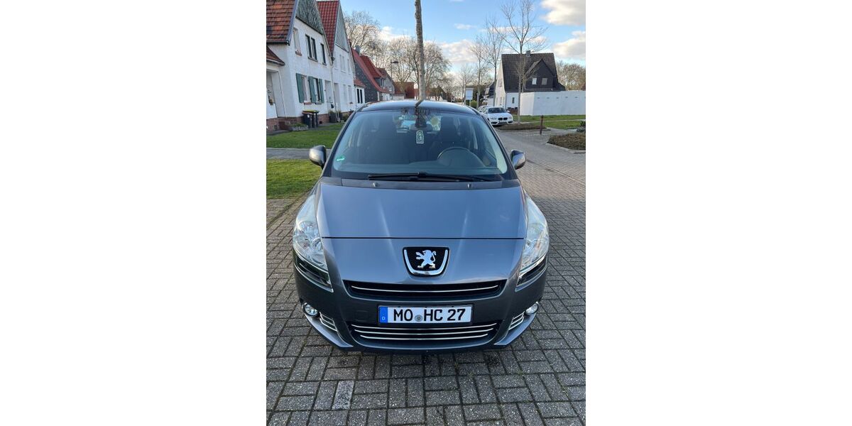 Peugeot 5008 136.000 km 6.100 &euro; Kamp-Lintfort 47475