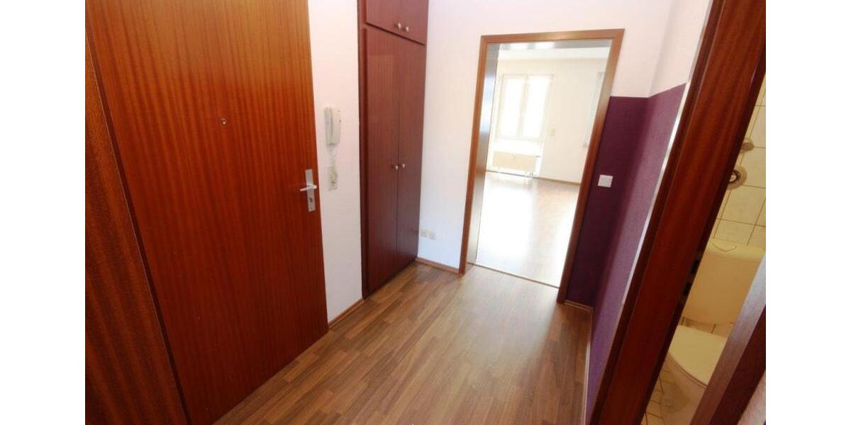 Etagenwohnung Voerde (Niederrhein) - 2.5 Zimmer, 58 m&sup2;, 430&euro; | Angebot:25962694