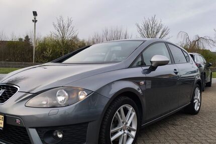 Seat Leon 152.000 km 5.300 &euro; Geldern 47608