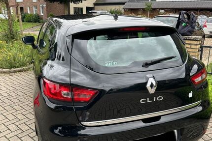 Renault Clio 140.700 km 4.850 &euro; Voerde 46562