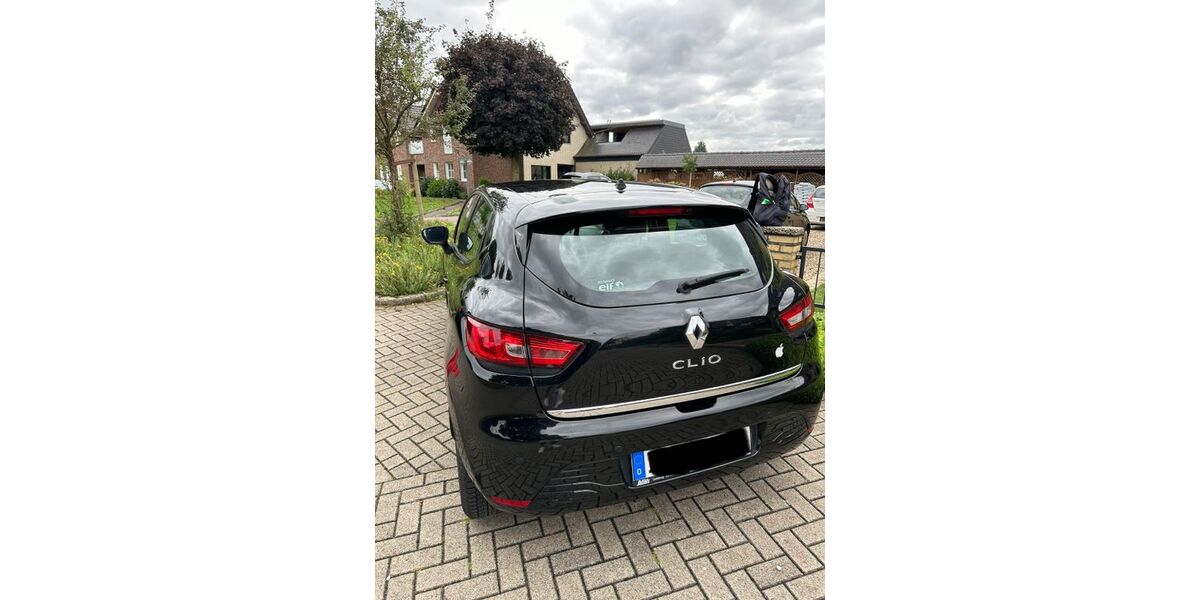 Renault Clio 140.700 km 4.850 &euro; Voerde 46562