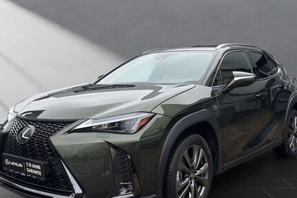 Lexus UX 22.471 km 33.690 &euro; Wesel 46485