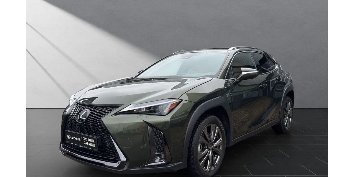 Lexus UX 22.471 km 33.690 &euro; Wesel 46485