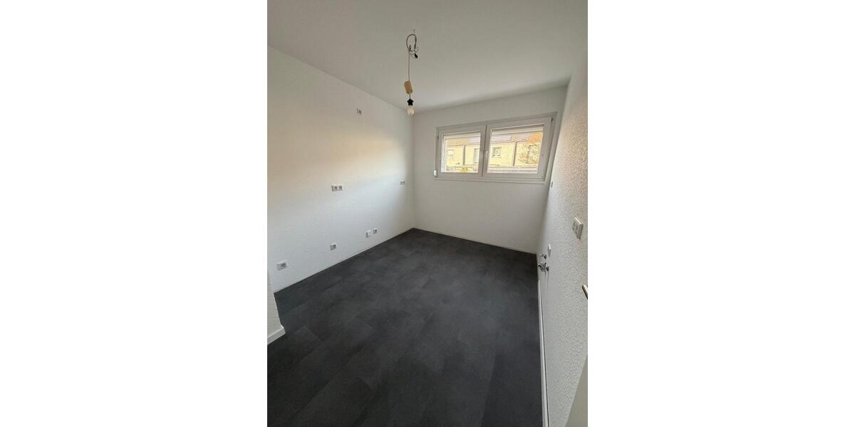 Reihenhaus Gladbeck Alt-Rentfort - 7 Zimmer, 140 m&sup2;, 1.950&euro; | Angebot:25595852