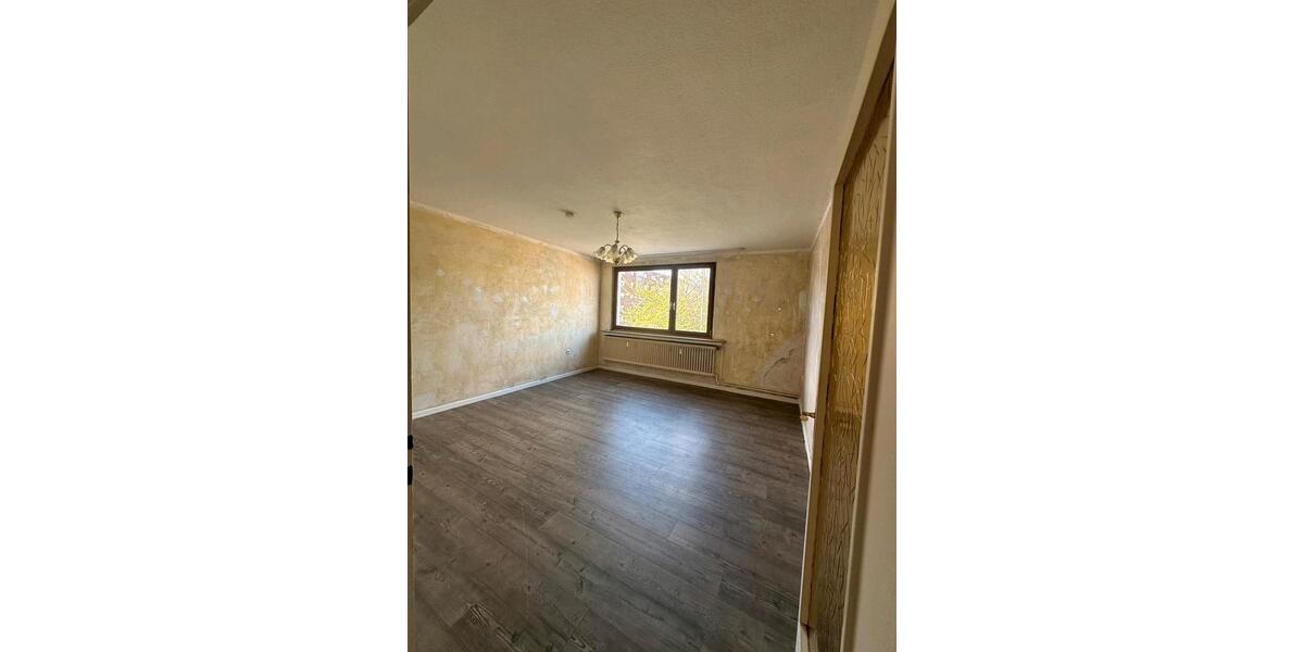 Etagenwohnung Duisburg Walsum - 2 Zimmer, 67 m&sup2;, 600&euro; | Angebot:26051016