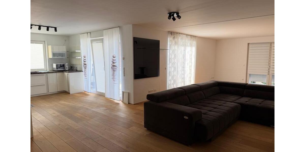 Etagenwohnung Dorsten - 3.5 Zimmer, 153 m&sup2;, 1.600&euro; | Angebot:25375728
