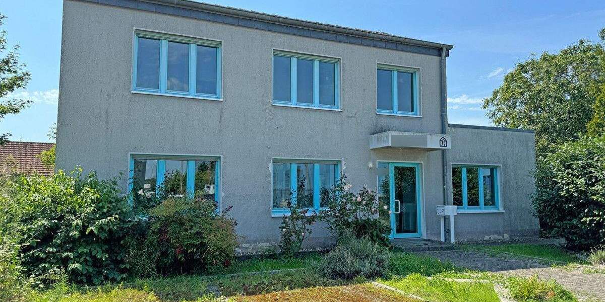 Gewerbeobjekt Voerde Holthausen - 7 Zimmer, 140 m&sup2;, 390.000&euro; | Angebot:25741548