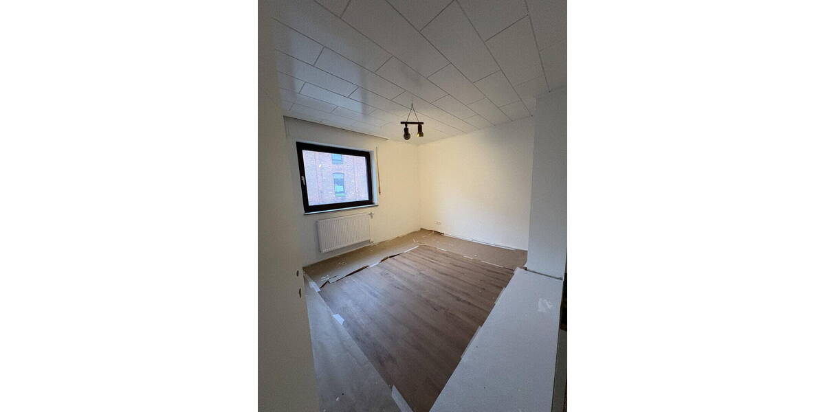 Etagenwohnung Gladbeck Mitte - 3 Zimmer, 94 m&sup2;, 900&euro; | Angebot:26117619