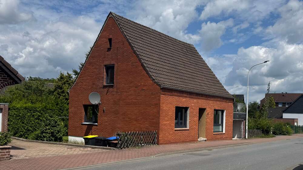 Einfamilienhaus Issum - 4 Zimmer, 105 m&sup2;, 340.000&euro; | Angebot:23990899