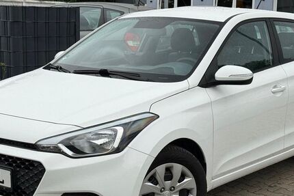 Hyundai i20 53.000 km 8.450 &euro; Rheinberg 47495