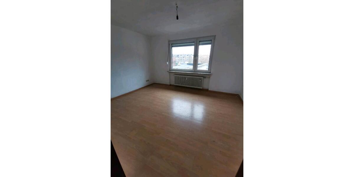 Dachgeschoßwohnung Geldern - 5 Zimmer, 110 m&sup2;, 1.250&euro; | Angebot:26549872