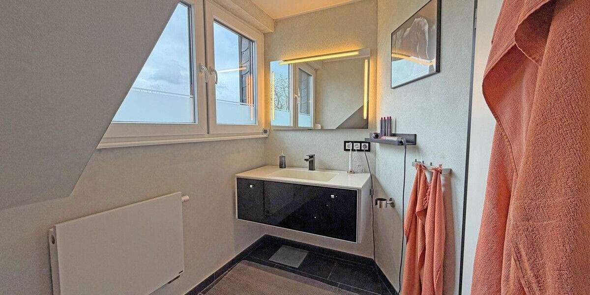 Doppelhaushälfte Issum - 4 Zimmer, 140 m&sup2;, 429.000&euro; | Angebot:25775729