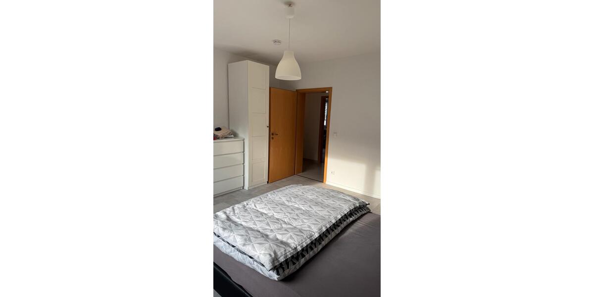 Etagenwohnung Duisburg Mittelmeiderich - 2 Zimmer, 60 m&sup2;, 620&euro; | Angebot:25350839