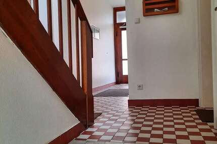 Haus Wesel - 8 Zimmer, 182 m&sup2;, 439.000&euro; | Angebot:21573853