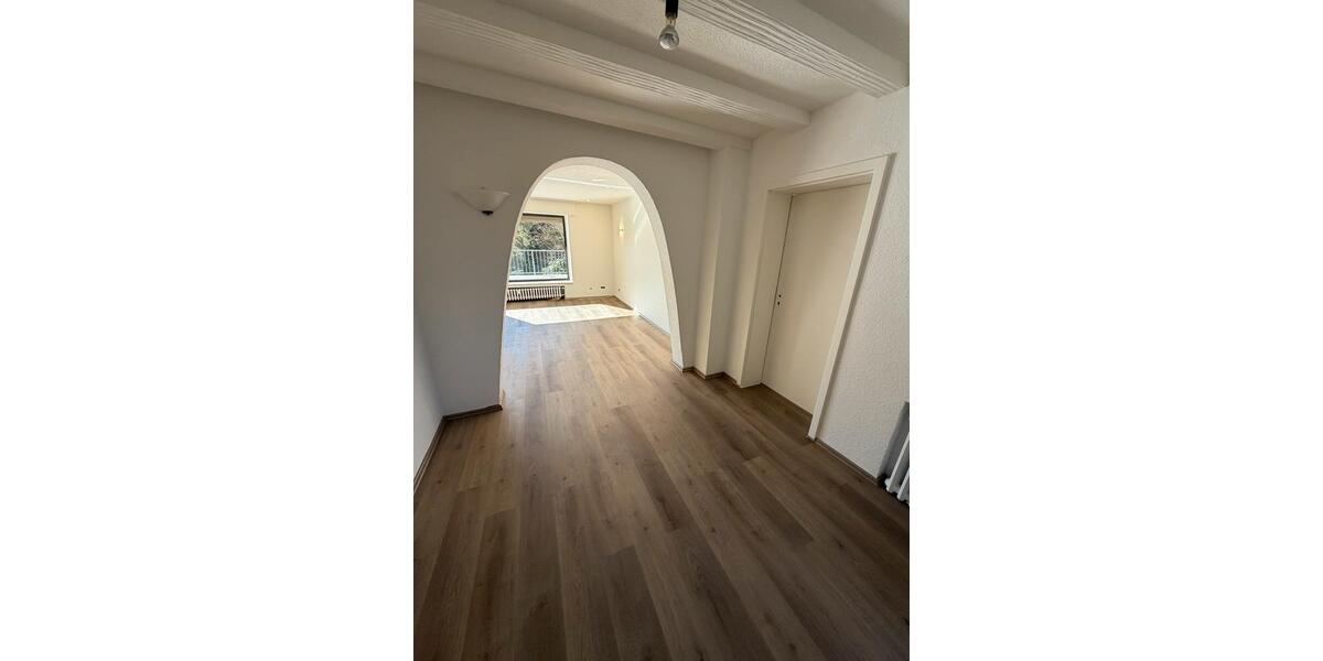 Erdgeschoßwohnung Duisburg Walsum - 3.5 Zimmer, 94 m&sup2;, 1.150&euro; | Angebot:25258855