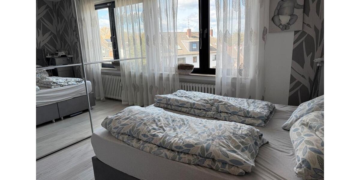 Etagenwohnung Oberhausen Alstaden - 3.5 Zimmer, 64 m&sup2;, 900&euro; | Angebot:26035006