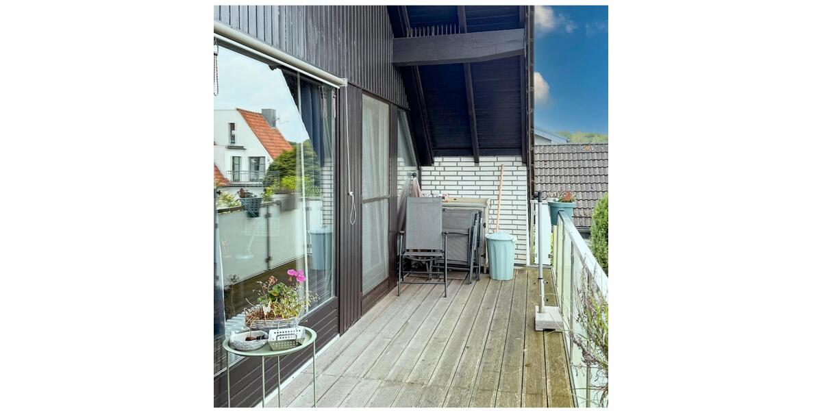 Dachgeschoßwohnung Hamminkeln - 4 Zimmer, 98 m&sup2;, 930&euro; | Angebot:25421963