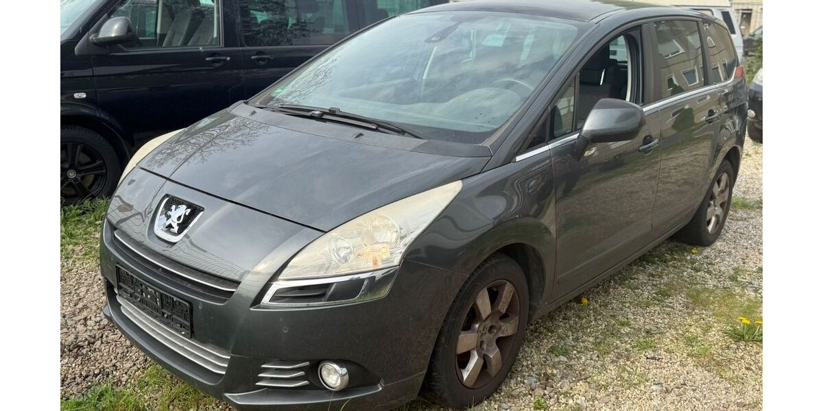 Peugeot 5008 160.000 km 990 &euro; Bottrop 46240