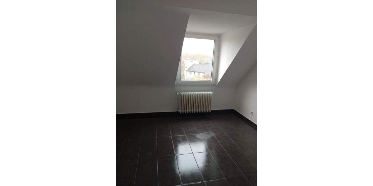 Zimmer Duisburg Alt-Hamborn - 3 Zimmer, 77 m&sup2;, 579&euro; | Angebot:25750181