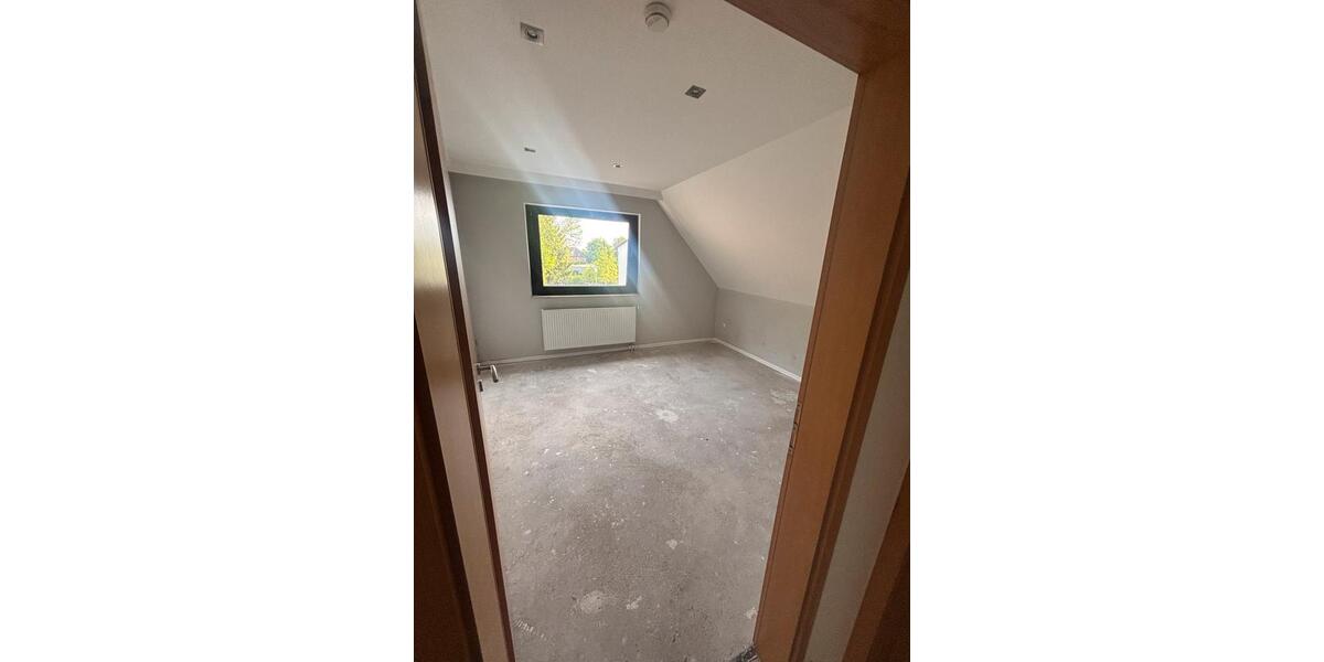 Etagenwohnung Gladbeck Brauck - 4 Zimmer, 100 m&sup2;, 1.050&euro; | Angebot:26560383