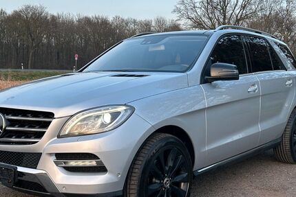 Mercedes-Benz ML 350 168.000 km 18.990 &euro; Neukirchen-Vluyn 47506