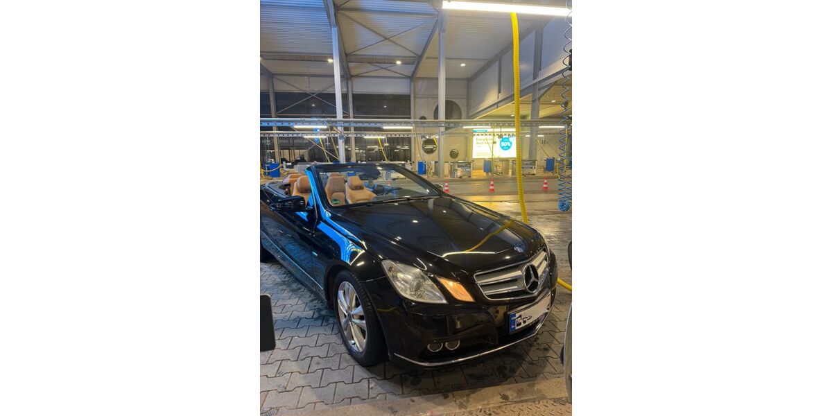 Mercedes-Benz E 200 240.000 km 11.500 &euro; Duisburg 47166