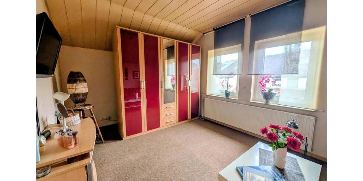 Reihenhaus Gladbeck Alt-Rentfort - 3.5 Zimmer, 100 m&sup2;, 329.000&euro; | Angebot:25047813