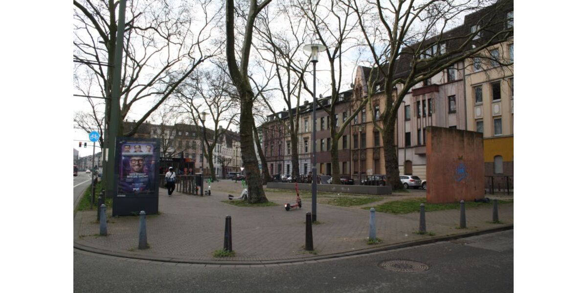 Provisionsfrei* Top modernisierte Kapitalanlage ohne Sanierungsstau in Duisburg-Hochfeld - Mehrfamilienhaus mit 277 m² Wohnfläche, vollvermietet, provisionsfrei vom Dachdecker - Mehrfamilienhaus, Wohnhaus Duisburg Duisburg-Mitte | Angebot:26067970