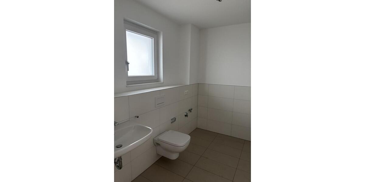 Erdgeschoßwohnung Duisburg Walsum - 2 Zimmer, 68 m&sup2;, 819&euro; | Angebot:25956788