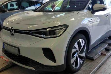 VW ID.4 69.655 km 29.880 &euro; Wesel 46483