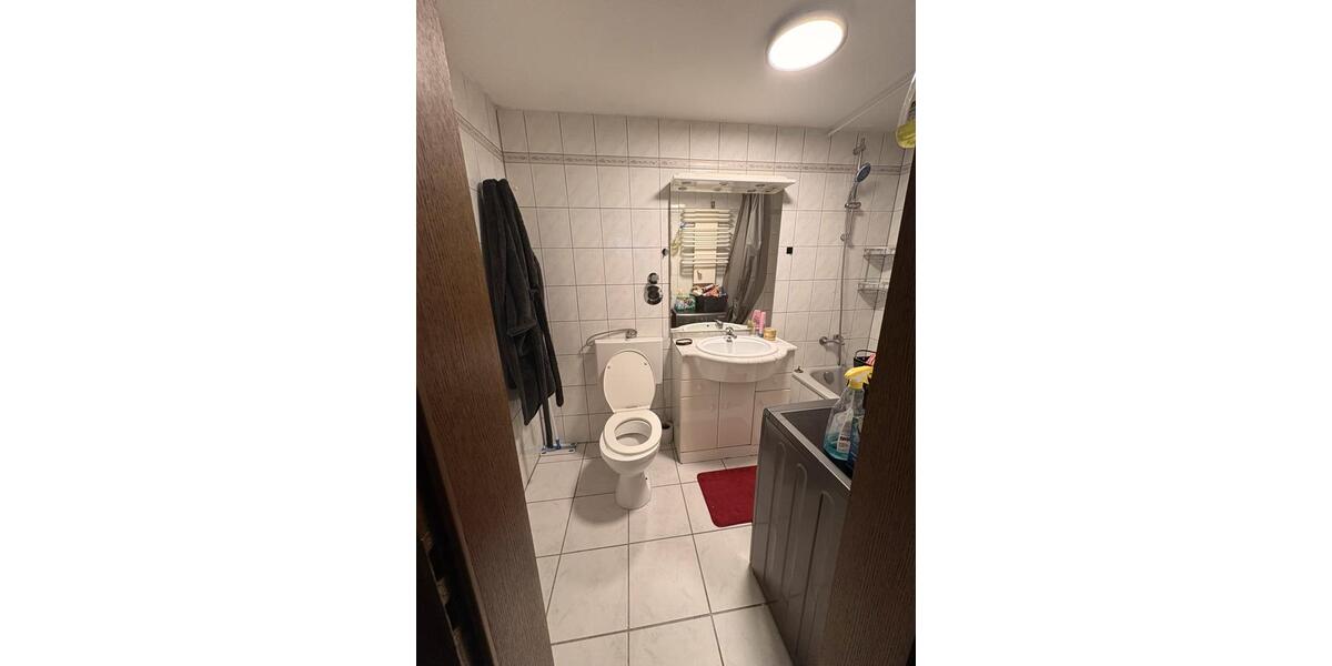 Etagenwohnung Duisburg Beeck - 2.5 Zimmer, 60 m&sup2;, 560&euro; | Angebot:25444024