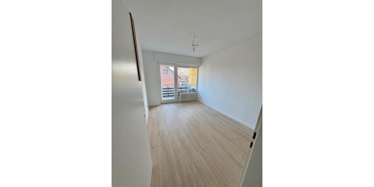 Etagenwohnung Dorsten - 3.5 Zimmer, 82 m&sup2;, 1.050&euro; | Angebot:26036360