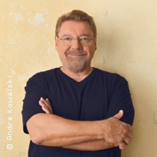 Jürgen von der Lippe liest 27.04.2027 Mathias-Jakobs-Stadthalle