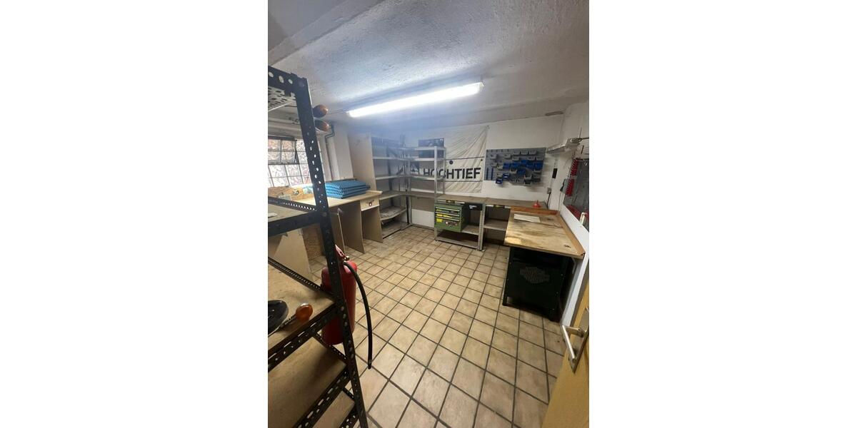 Einfamilienhaus Duisburg Mittelmeiderich - 4.5 Zimmer, 192 m&sup2;, 320.000&euro; | Angebot:27200480