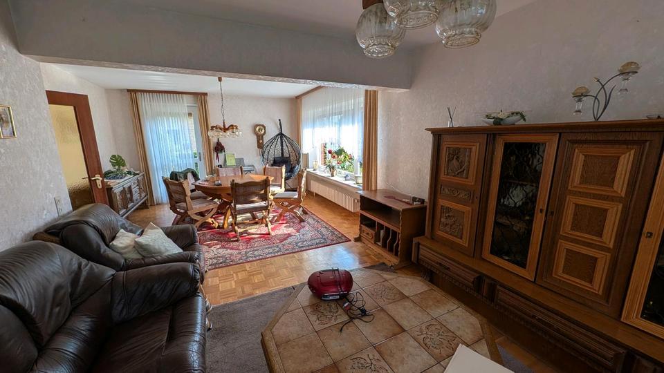 Einfamilienhaus Geldern - 6 Zimmer, 120 m&sup2;, 324.000&euro; | Angebot:26997858