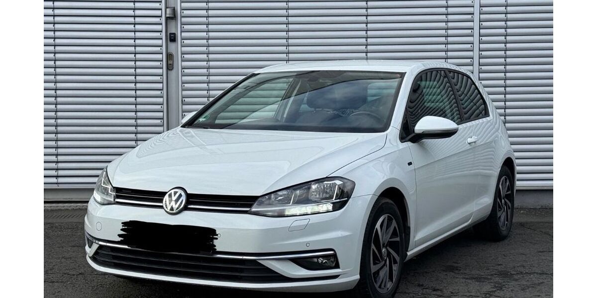 VW Golf 154.000 km 11.600 &euro; Duisburg 47167