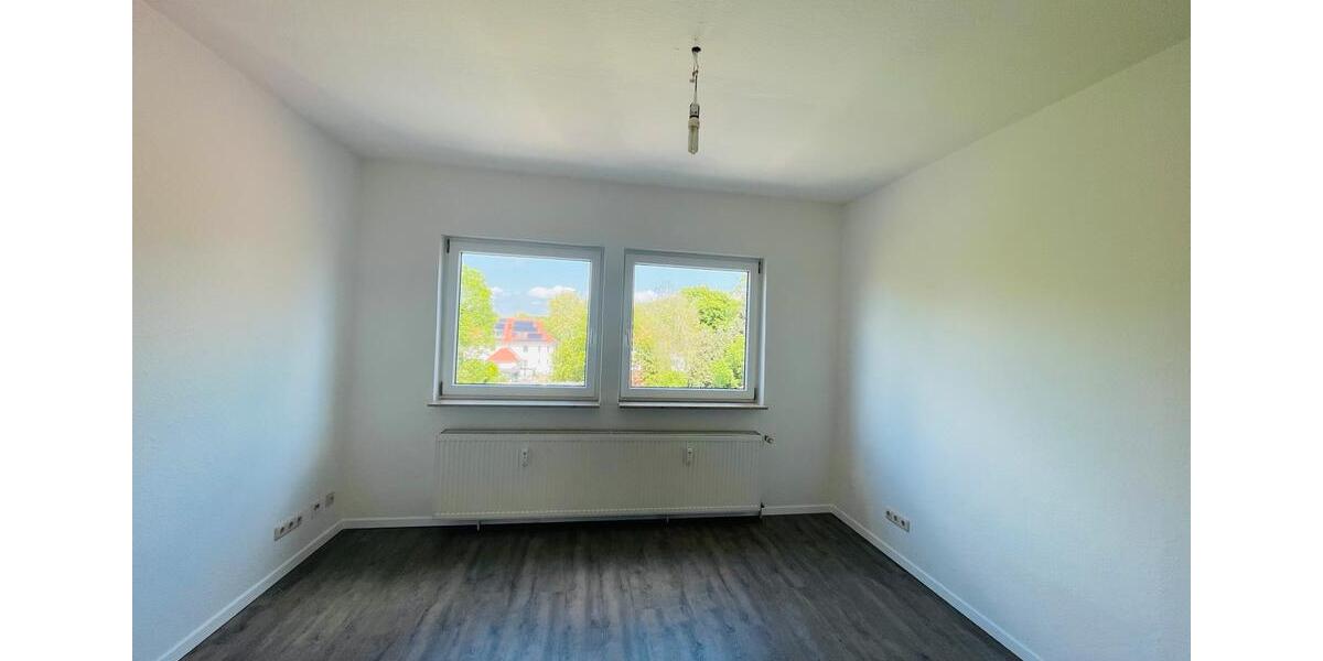 Dachgeschoßwohnung Bottrop Batenbrock - 3.5 Zimmer, 70 m&sup2;, 896&euro; | Angebot:26582047