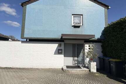 Haus Neukirchen-Vluyn Vluyn - 4.5 Zimmer, 112 m&sup2;, 375.000&euro; | Angebot:26021187