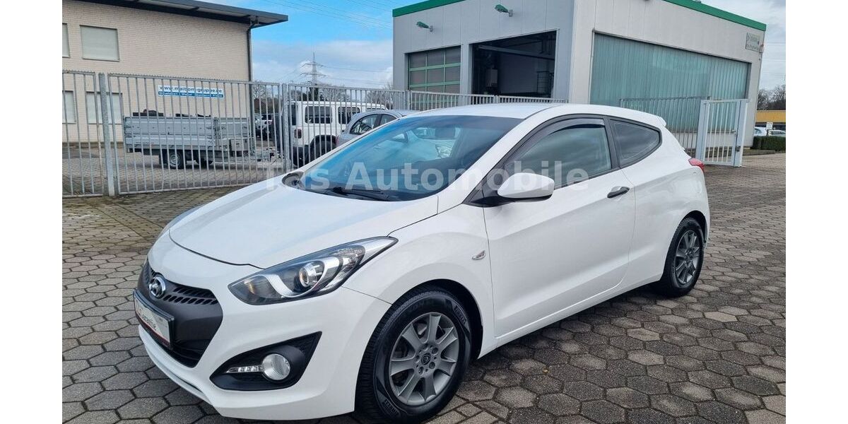 Hyundai i30 133.000 km 5.999 &euro; Dinslaken 46539
