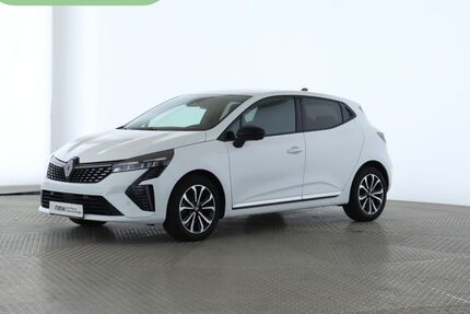 Renault Clio 17.363 km 17.880 &euro; Bocholt 46395