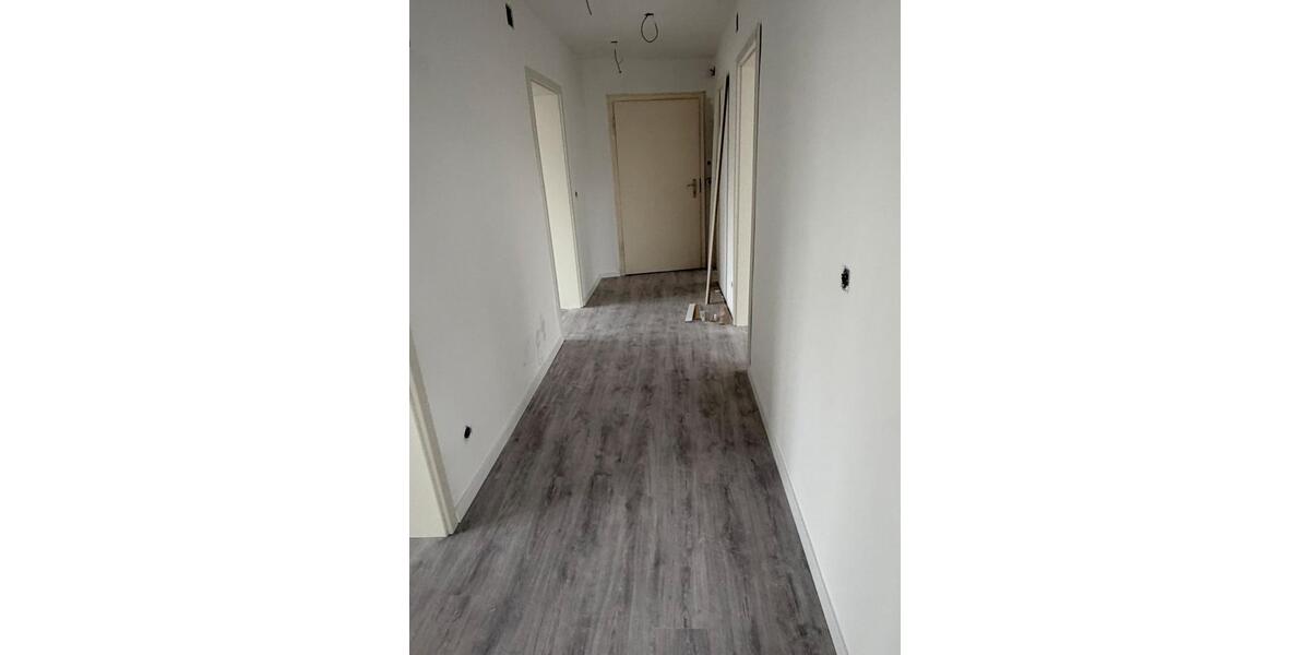 Etagenwohnung Oberhausen Alsfeld - 3.5 Zimmer, 84 m&sup2;, 1.060&euro; | Angebot:25049424